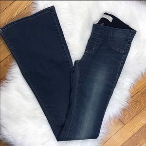 Free people pull on flare jeans size 25 L long